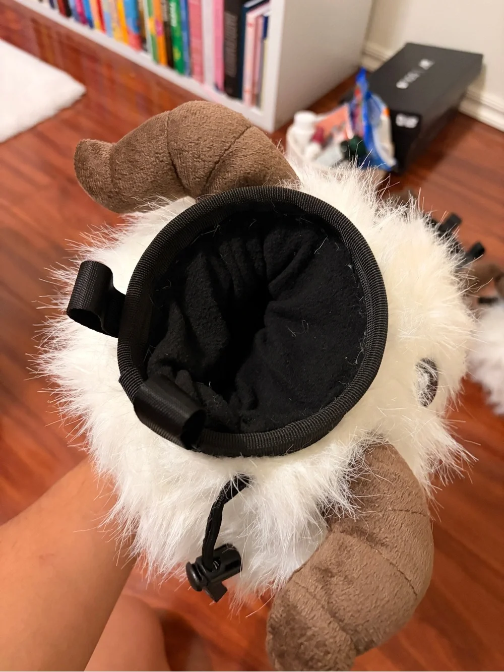 Poro Plush Chalk Bag